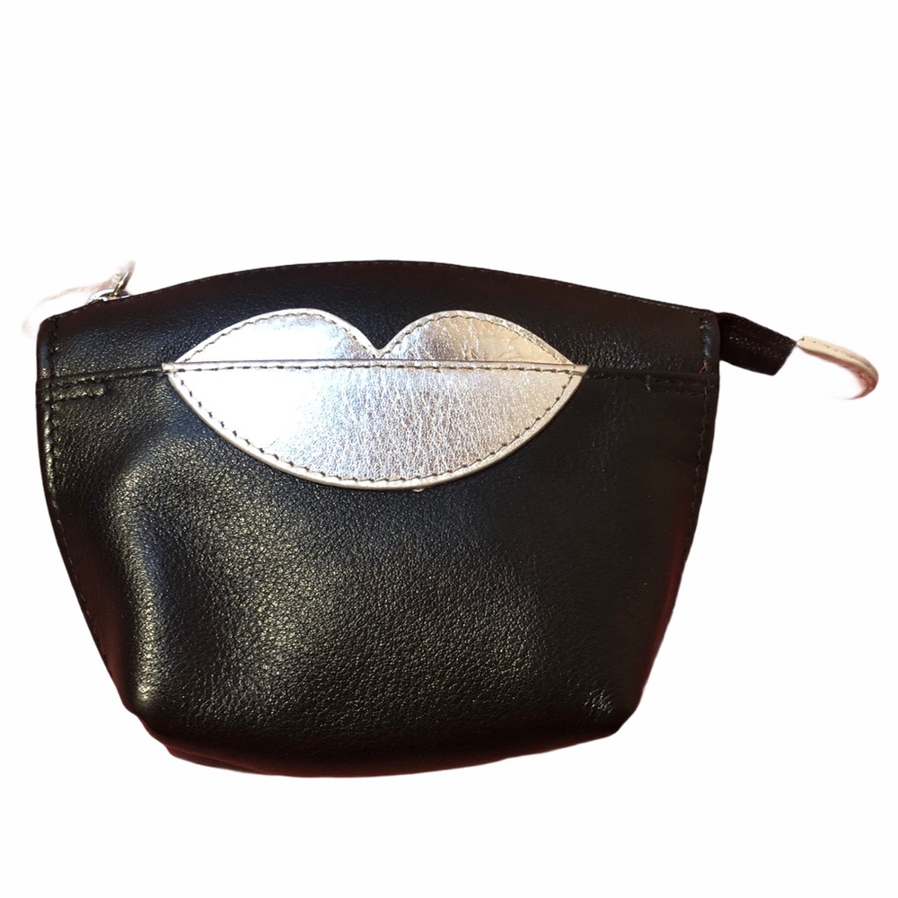 ILI Leather 3x5 zippered pouch w/ keychain NWT